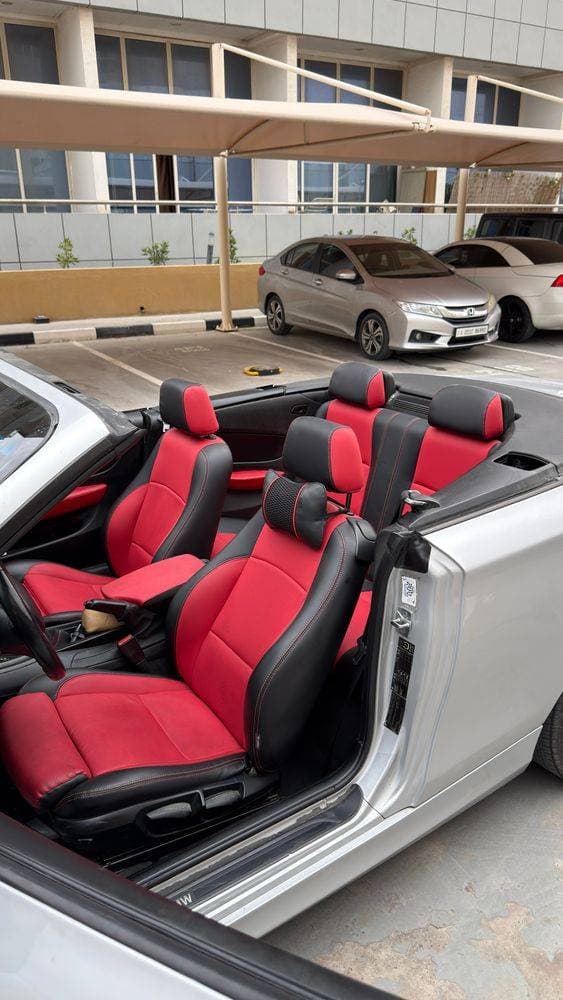 2009 BMW 1 Series Convertible thumbnail 2