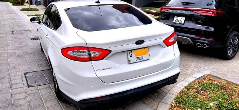 2015 Ford Fusion thumbnail 2