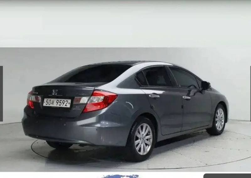 2012 Honda Civic thumbnail 3