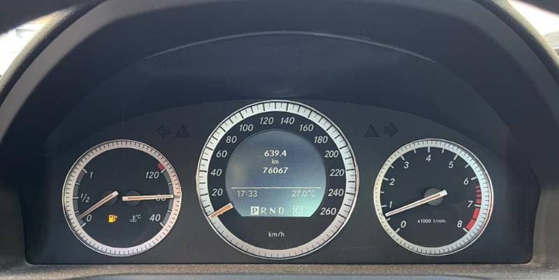 2008 Mercedes-Benz C-Class thumbnail 5