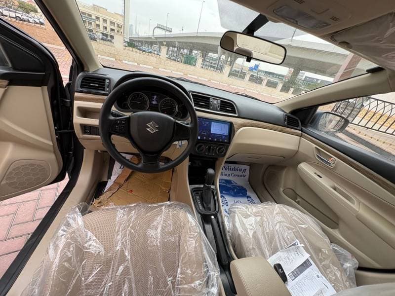2024 Suzuki Ciaz thumbnail 5