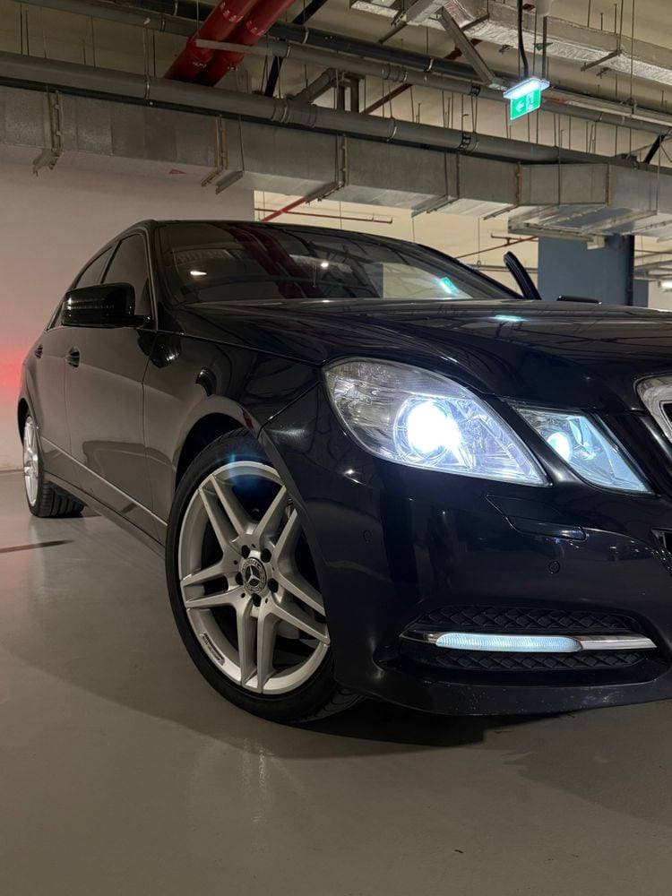 2011 Mercedes-Benz E-Class Saloon