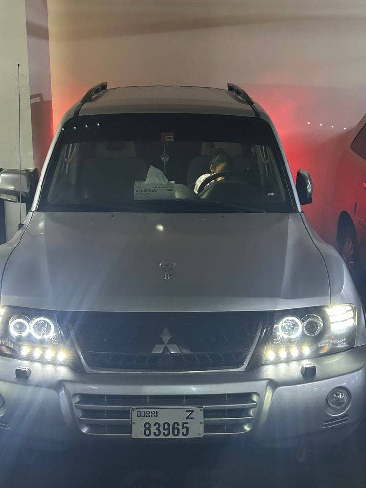 2004 Mitsubishi Pajero