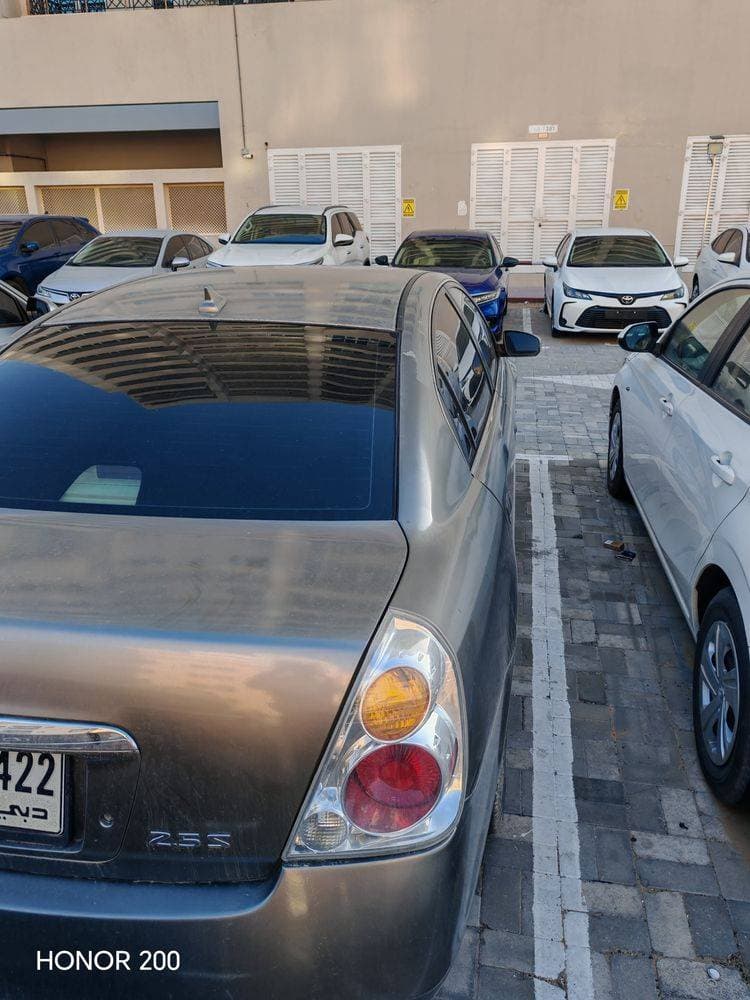 2005 Nissan Altima thumbnail 2