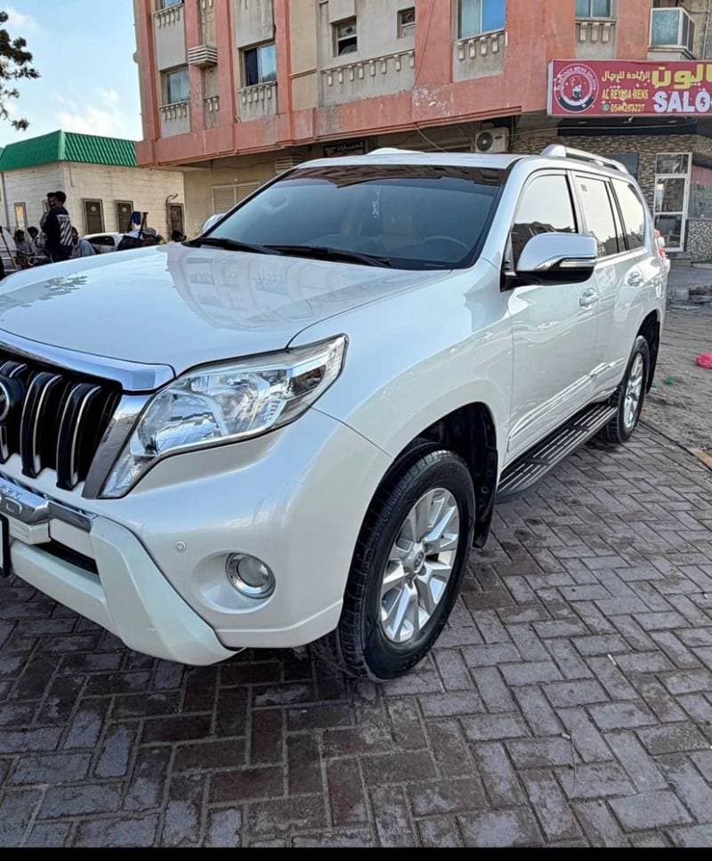 2017 Toyota Land Cruiser Prado thumbnail 2