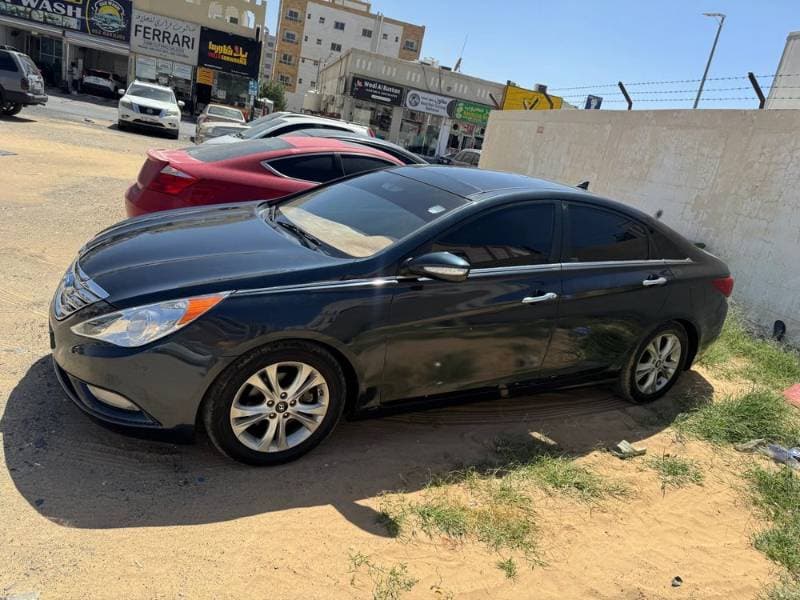 2013 Hyundai Sonata thumbnail 4