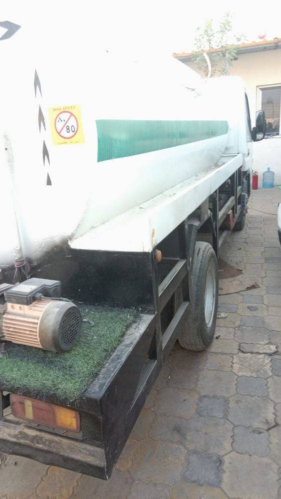 2013 Mitsubishi Canter thumbnail 6