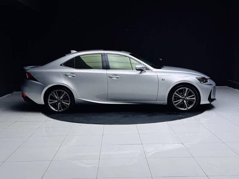 2015 Lexus IS250 thumbnail 3