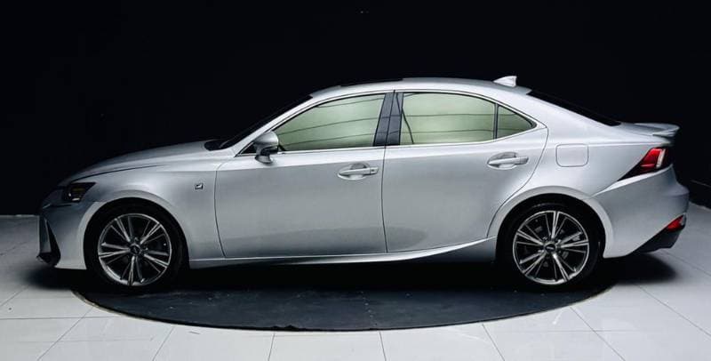 2015 Lexus IS250 thumbnail 4