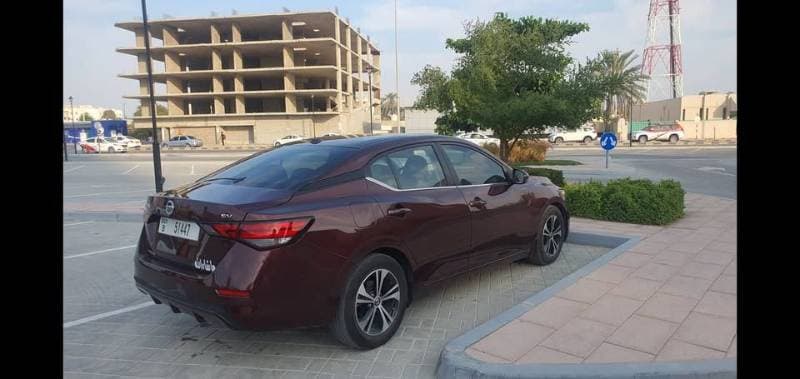 2020 Nissan Sentra thumbnail 4