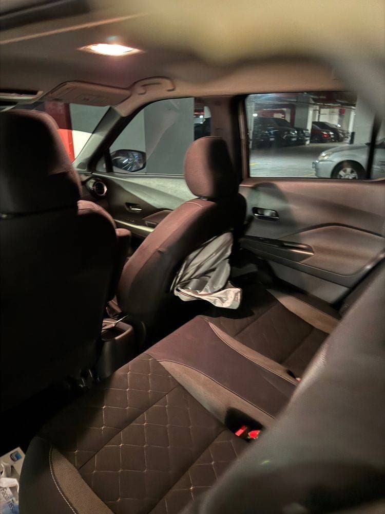 2020 Nissan Kicks thumbnail 4