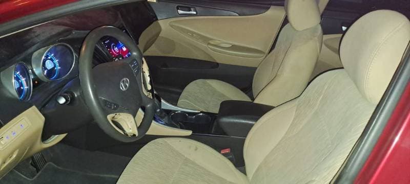 2012 Hyundai Sonata thumbnail 3