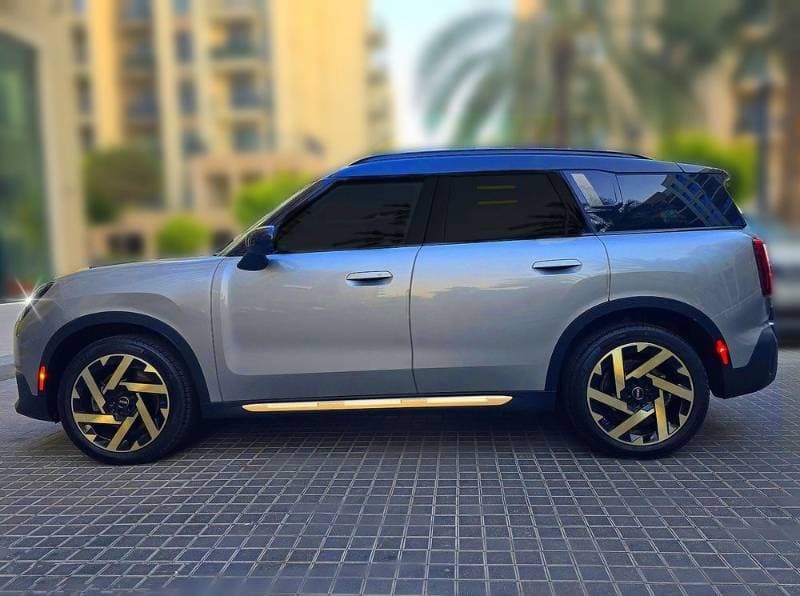 2025 Mini Cooper S Countryman thumbnail 6