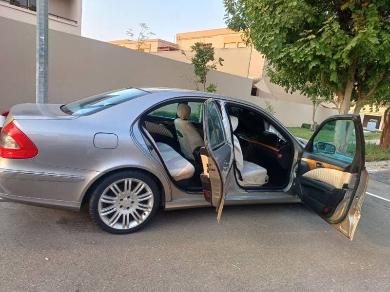 2008 Mercedes-Benz E 280 thumbnail 3
