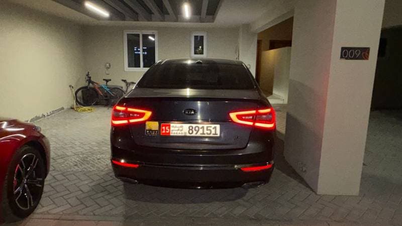2015 Kia Cadenza thumbnail 3