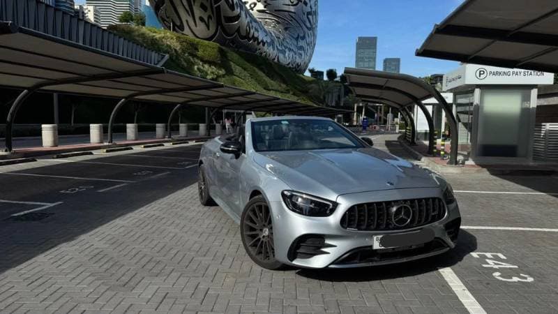 2021 Mercedes-Benz E-Class thumbnail 3