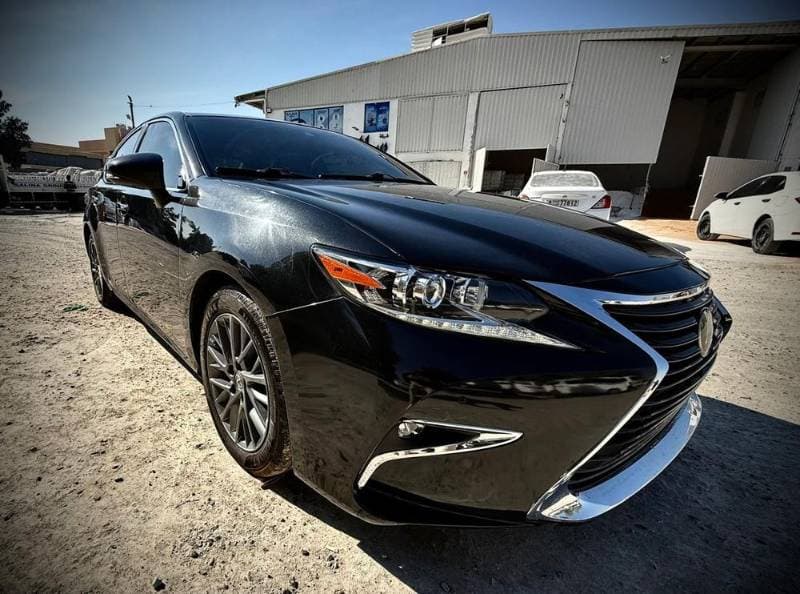2018 Lexus ES 350 thumbnail 3