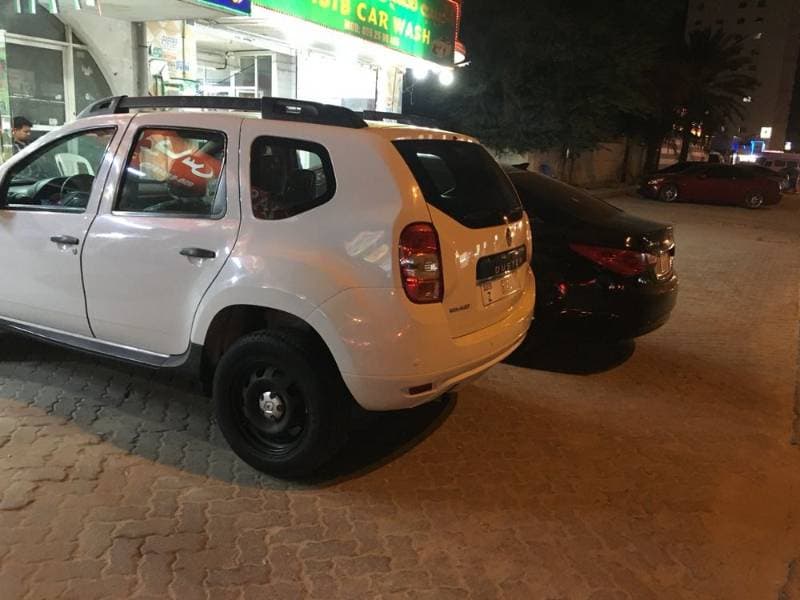 2015 Renault Duster thumbnail 4