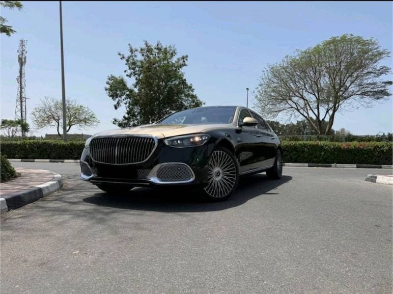 2023 Mercedes-Benz Maybach thumbnail 2