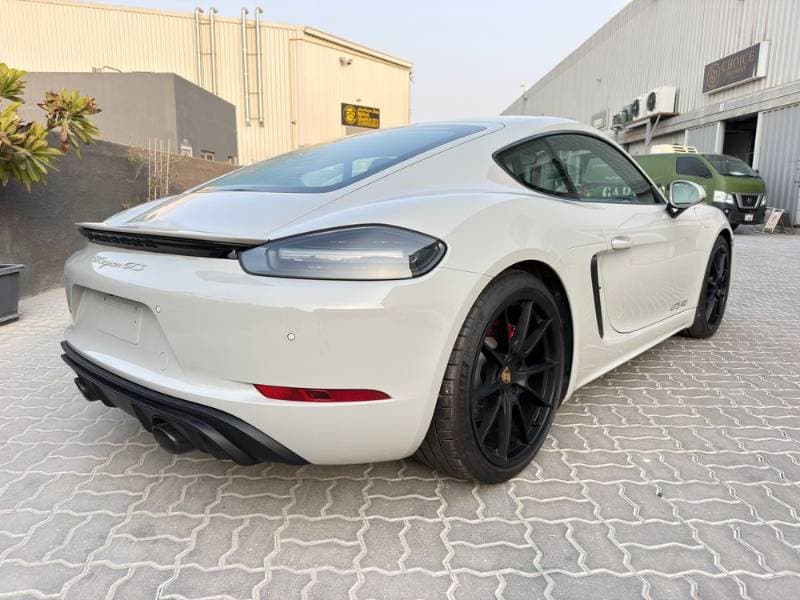 2024 Porsche Cayman thumbnail 6