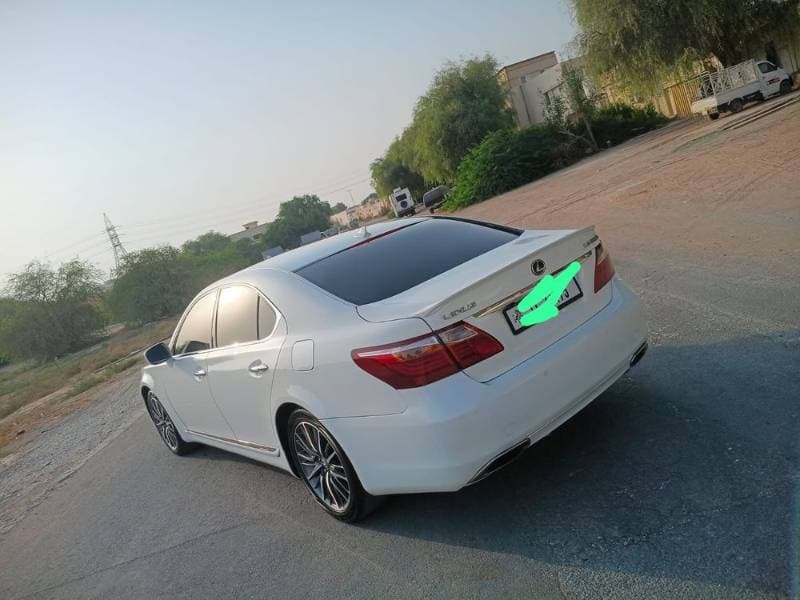 2007 Lexus LS 460L thumbnail 4