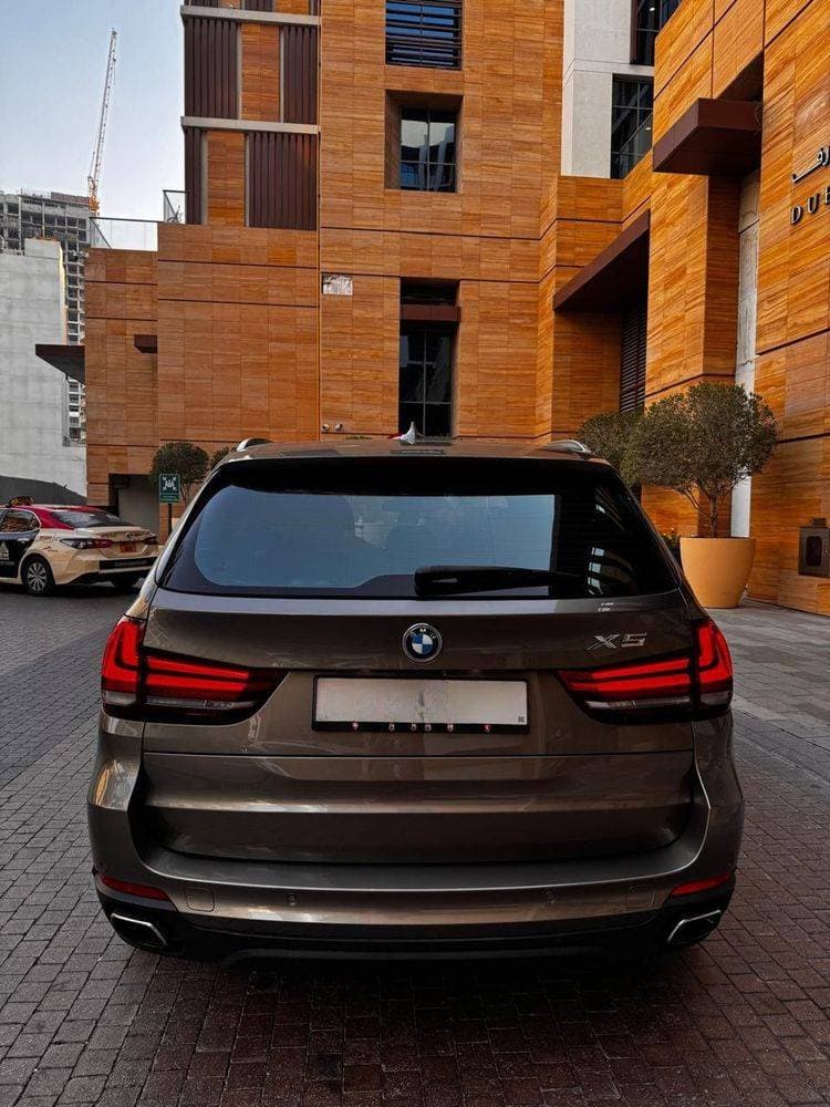 2017 BMW X5 thumbnail 5