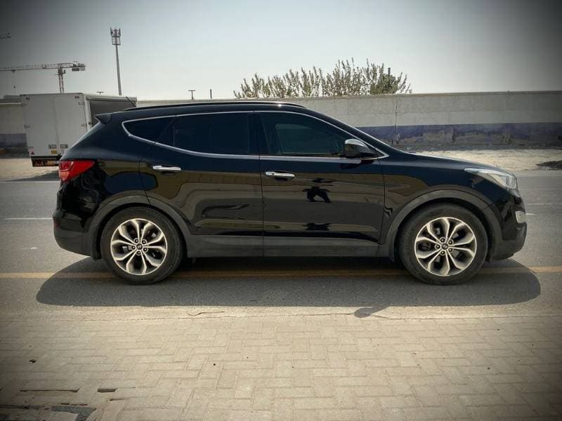 2013 Hyundai Santa Fe thumbnail 3