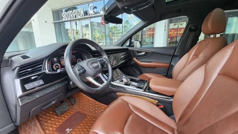 2020 Audi Q7 thumbnail 5