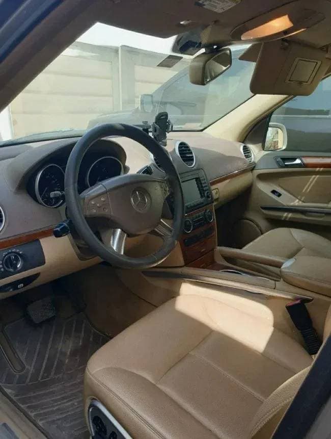 2008 Mercedes-Benz GL-Class thumbnail 3