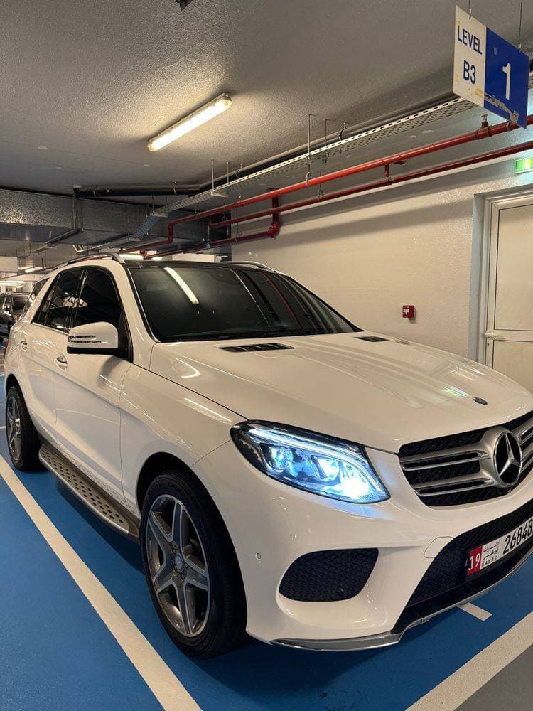 2016 Mercedes-Benz GLE-Class thumbnail 5