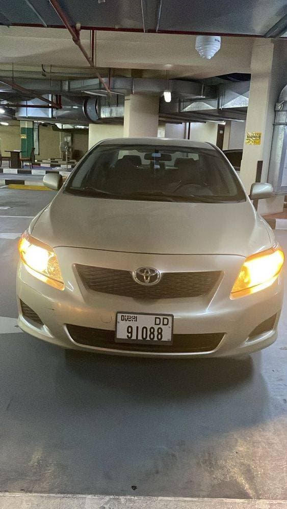 2010 Toyota Corolla thumbnail 4