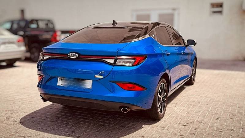 2023 JAC J7 Sportback thumbnail 3