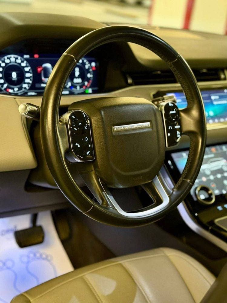 2020 Land Rover Range Rover Evoque thumbnail 3