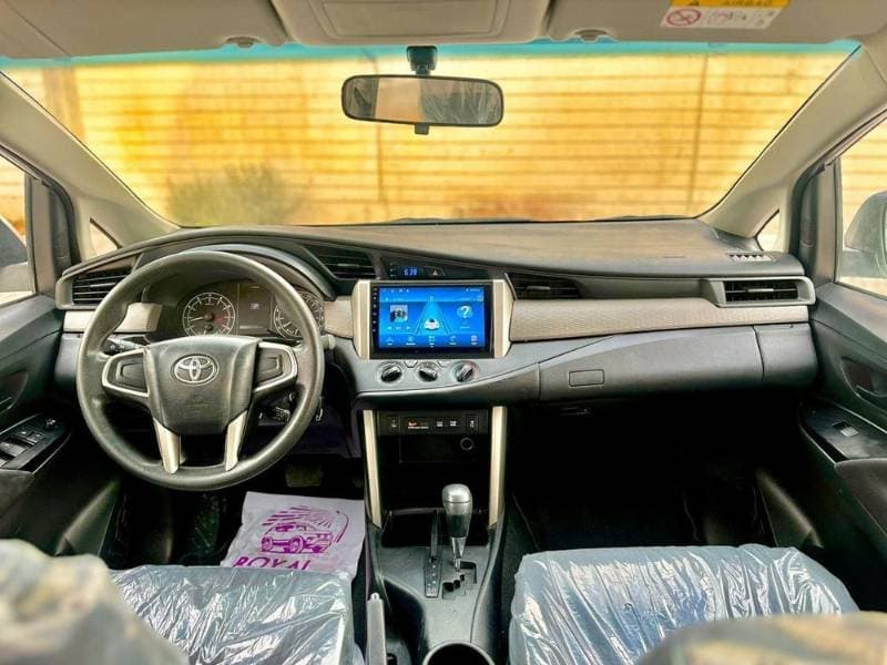 2020 Toyota Innova thumbnail 4