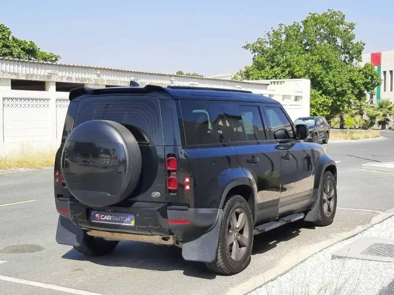 2023 Land Rover Defender thumbnail 5