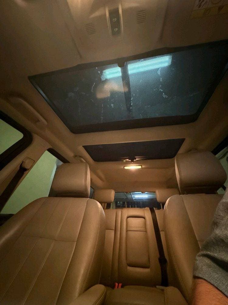 2013 Land Rover LR2 thumbnail 5