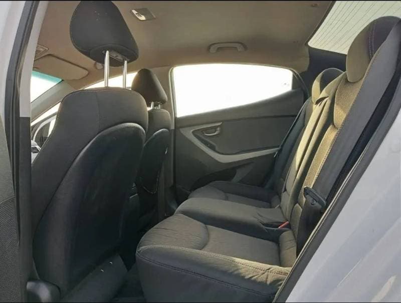 2014 Hyundai Elantra thumbnail 4
