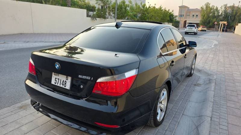 2006 BMW 5 Series Sedan thumbnail 2