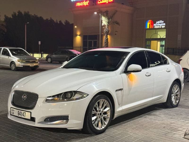 2012 Jaguar XF thumbnail 3