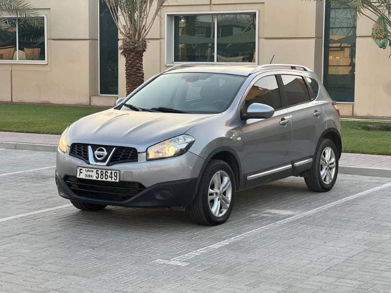 2014 Nissan Qashqai thumbnail 2