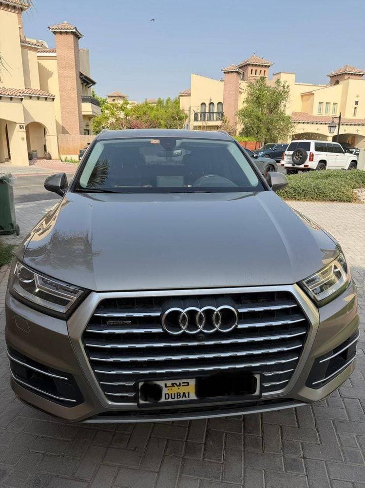 2017 Audi Q7 thumbnail 3