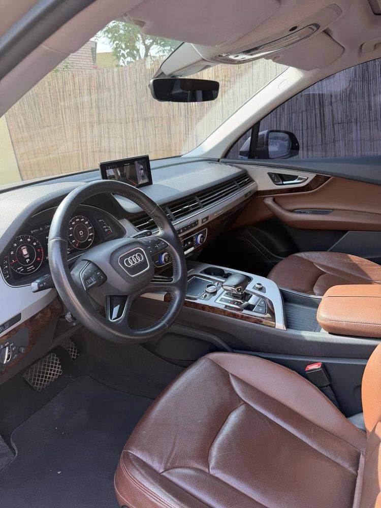 2017 Audi Q7 thumbnail 4