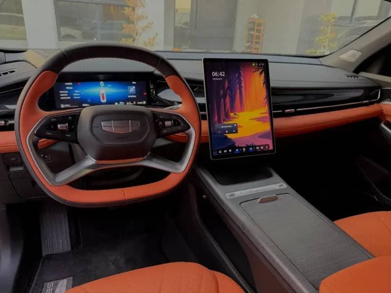 2026 Geely Preface thumbnail 3