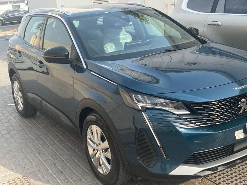 2024 Peugeot 3008 thumbnail 2