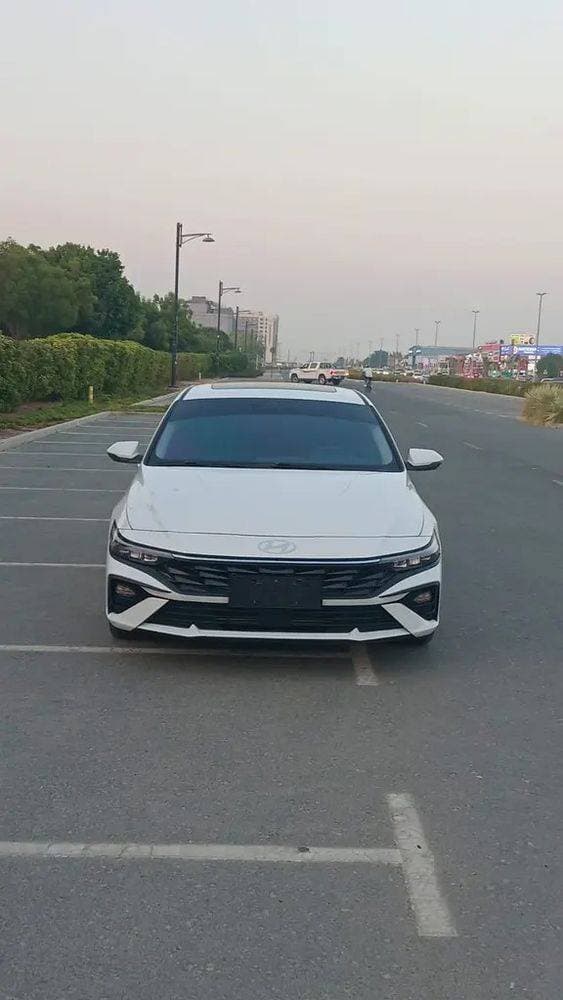 2024 Hyundai Elantra