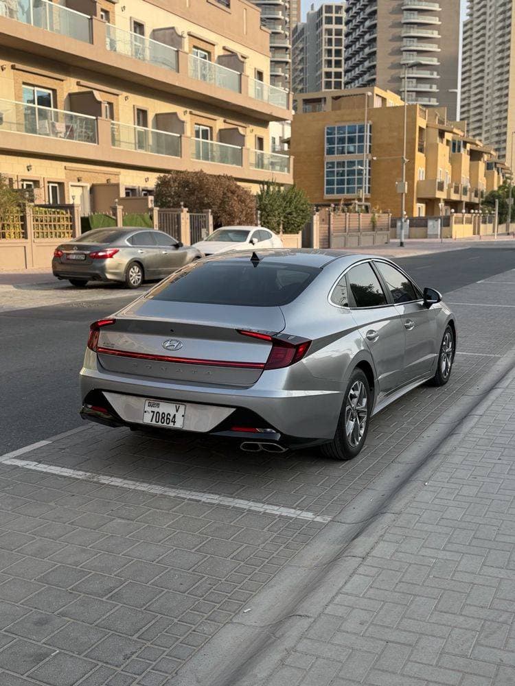 2021 Hyundai Sonata thumbnail 4