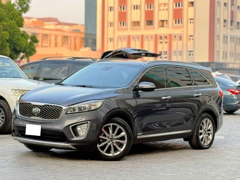 2016 Kia Sorento thumbnail 2