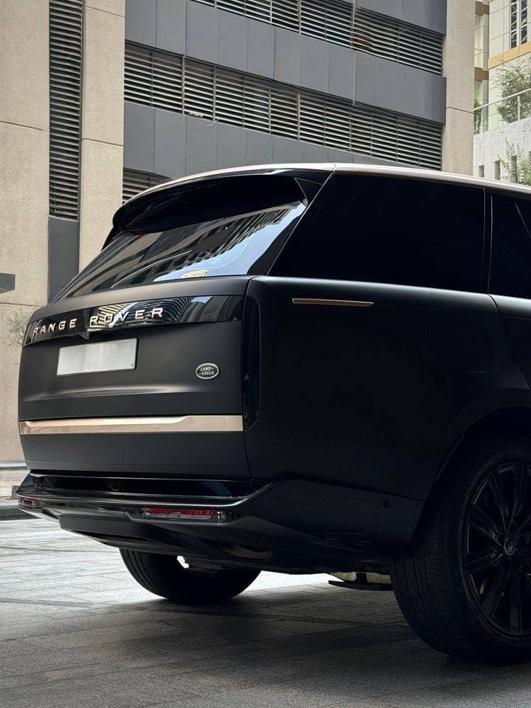 2023 Land Rover Range Rover thumbnail 2