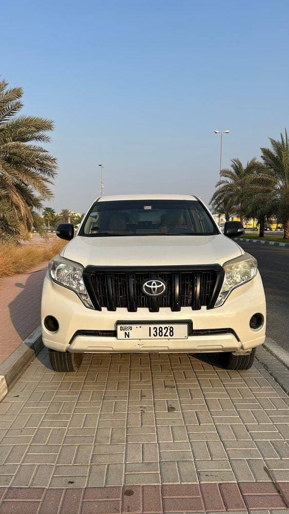 2014 Toyota Land Cruiser Prado thumbnail 2