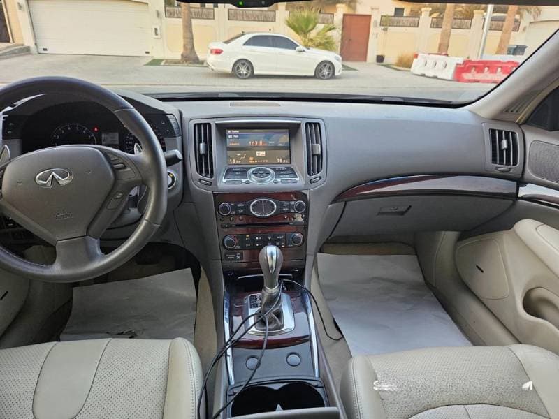 2012 Infiniti G25 Sedan thumbnail 5